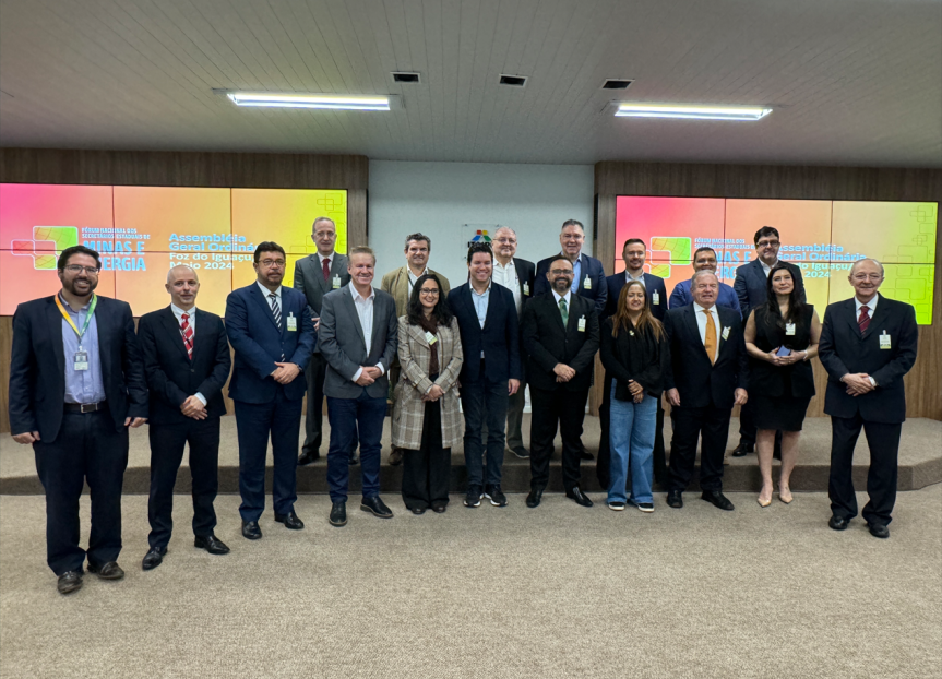 O encontro, ocorrido na sede da Itaipu, reuniu lideranças de todo o Brasil ligadas ao setor da energia para debater a transição energética do país.